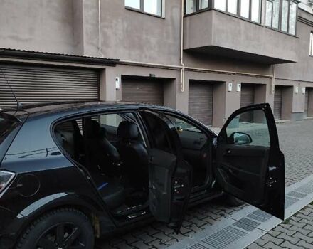 Черный Опель Астра, объемом двигателя 1.6 л и пробегом 102 тыс. км за 6700 $, фото 6 на Automoto.ua