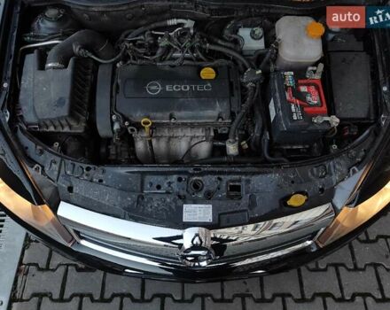 Черный Опель Астра, объемом двигателя 1.6 л и пробегом 102 тыс. км за 6700 $, фото 13 на Automoto.ua