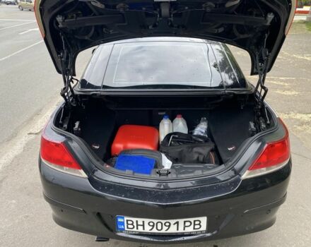 Черный Опель Астра, объемом двигателя 1.6 л и пробегом 189 тыс. км за 4400 $, фото 11 на Automoto.ua