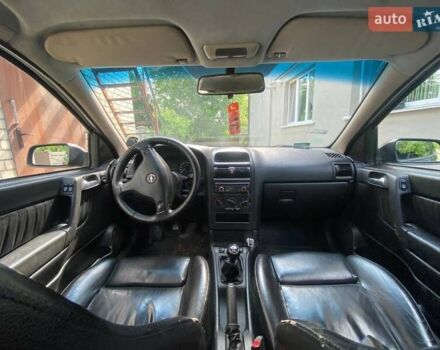 Чорний Опель Астра, об'ємом двигуна 1.6 л та пробігом 346 тис. км за 2300 $, фото 9 на Automoto.ua