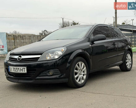Черный Опель Астра, объемом двигателя 1.6 л и пробегом 215 тыс. км за 3999 $, фото 15 на Automoto.ua