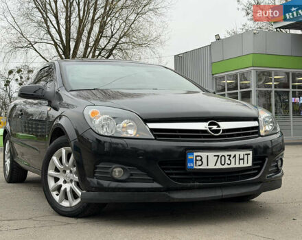 Черный Опель Астра, объемом двигателя 1.6 л и пробегом 215 тыс. км за 3999 $, фото 6 на Automoto.ua