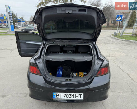 Черный Опель Астра, объемом двигателя 1.6 л и пробегом 215 тыс. км за 3999 $, фото 32 на Automoto.ua
