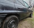 Чорний Опель Астра, об'ємом двигуна 1.6 л та пробігом 350 тис. км за 1800 $, фото 7 на Automoto.ua
