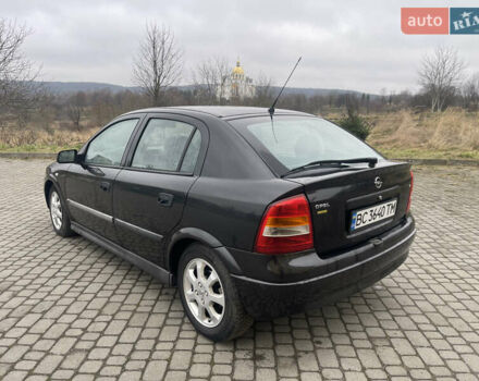 Чорний Опель Астра, об'ємом двигуна 1.6 л та пробігом 280 тис. км за 3400 $, фото 2 на Automoto.ua