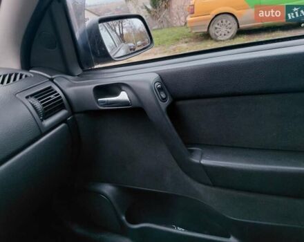 Черный Опель Астра, объемом двигателя 2 л и пробегом 350 тыс. км за 3199 $, фото 6 на Automoto.ua
