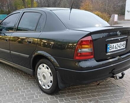 Черный Опель Астра, объемом двигателя 1.4 л и пробегом 166 тыс. км за 4700 $, фото 5 на Automoto.ua