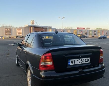 Черный Опель Астра, объемом двигателя 1.4 л и пробегом 300 тыс. км за 2800 $, фото 3 на Automoto.ua