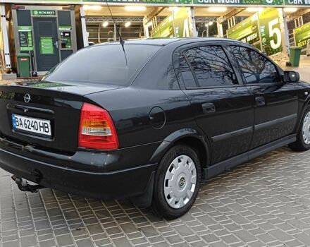 Черный Опель Астра, объемом двигателя 1.4 л и пробегом 166 тыс. км за 4700 $, фото 3 на Automoto.ua