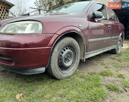 Черный Опель Астра, объемом двигателя 1.4 л и пробегом 208 тыс. км за 4500 $, фото 3 на Automoto.ua