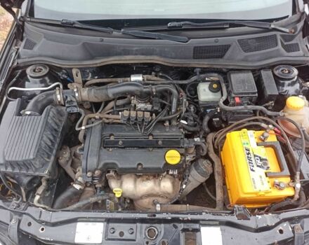 Черный Опель Астра, объемом двигателя 1.4 л и пробегом 282 тыс. км за 2000 $, фото 14 на Automoto.ua