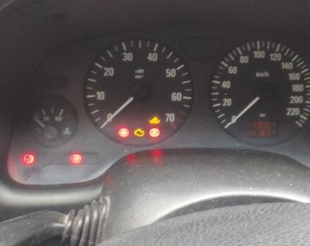 Черный Опель Астра, объемом двигателя 1.4 л и пробегом 351 тыс. км за 3333 $, фото 3 на Automoto.ua