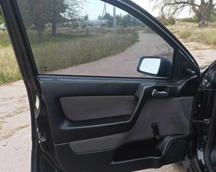 Черный Опель Астра, объемом двигателя 1.4 л и пробегом 282 тыс. км за 2000 $, фото 6 на Automoto.ua