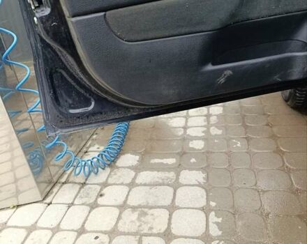 Черный Опель Астра, объемом двигателя 1.6 л и пробегом 147 тыс. км за 2700 $, фото 14 на Automoto.ua