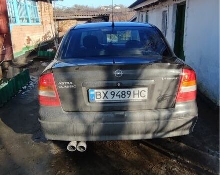 Черный Опель Астра, объемом двигателя 1.4 л и пробегом 230 тыс. км за 3100 $, фото 3 на Automoto.ua
