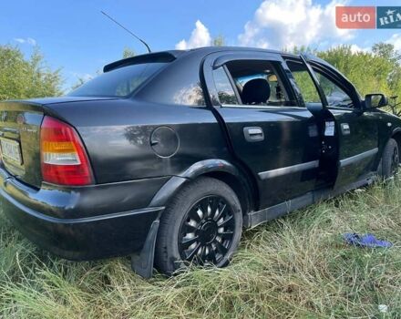 Чорний Опель Астра, об'ємом двигуна 1.4 л та пробігом 294 тис. км за 3800 $, фото 4 на Automoto.ua