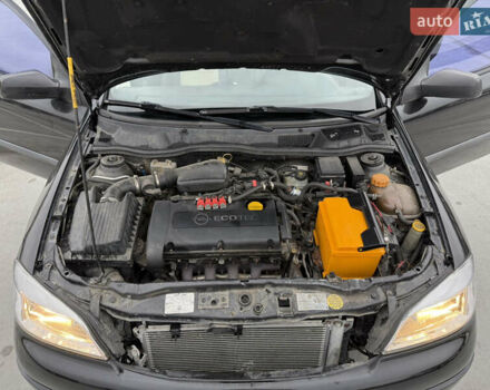 Чорний Опель Астра, об'ємом двигуна 1.6 л та пробігом 212 тис. км за 2999 $, фото 29 на Automoto.ua