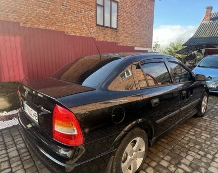 Черный Опель Астра, объемом двигателя 1.6 л и пробегом 151 тыс. км за 3700 $, фото 5 на Automoto.ua