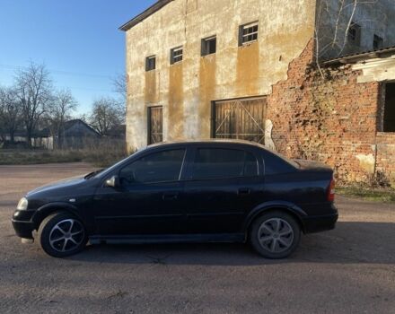 Черный Опель Астра, объемом двигателя 1.4 л и пробегом 219 тыс. км за 3400 $, фото 2 на Automoto.ua