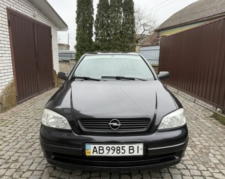 Черный Опель Астра, объемом двигателя 1.4 л и пробегом 160 тыс. км за 4000 $, фото 1 на Automoto.ua