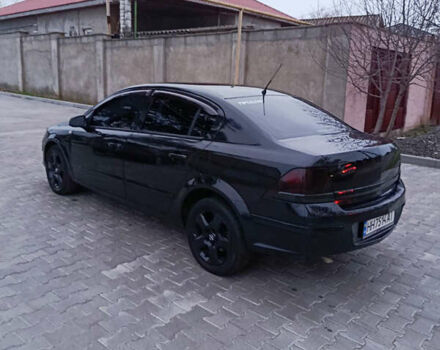 Черный Опель Астра, объемом двигателя 1.8 л и пробегом 212 тыс. км за 4999 $, фото 9 на Automoto.ua