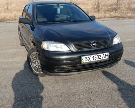 Черный Опель Астра, объемом двигателя 0 л и пробегом 290 тыс. км за 4000 $, фото 2 на Automoto.ua