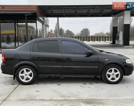 Чорний Опель Астра, об'ємом двигуна 1.6 л та пробігом 212 тис. км за 2999 $, фото 9 на Automoto.ua