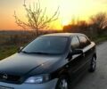 Чорний Опель Астра, об'ємом двигуна 1.6 л та пробігом 278 тис. км за 3250 $, фото 1 на Automoto.ua