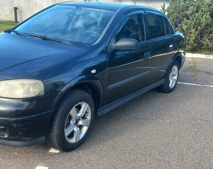 Чорний Опель Астра, об'ємом двигуна 1.36 л та пробігом 290 тис. км за 3900 $, фото 2 на Automoto.ua