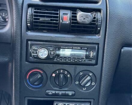 Чорний Опель Астра, об'ємом двигуна 1.4 л та пробігом 250 тис. км за 2500 $, фото 10 на Automoto.ua