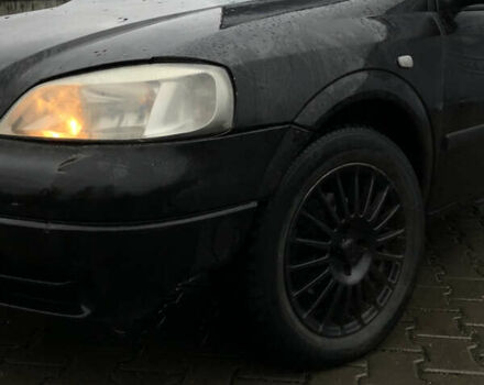 Черный Опель Астра, объемом двигателя 1.36 л и пробегом 292 тыс. км за 2700 $, фото 2 на Automoto.ua