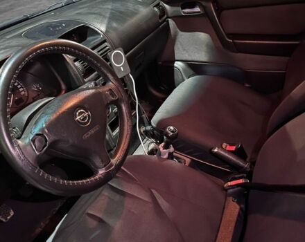 Черный Опель Астра, объемом двигателя 1.4 л и пробегом 338 тыс. км за 2300 $, фото 5 на Automoto.ua