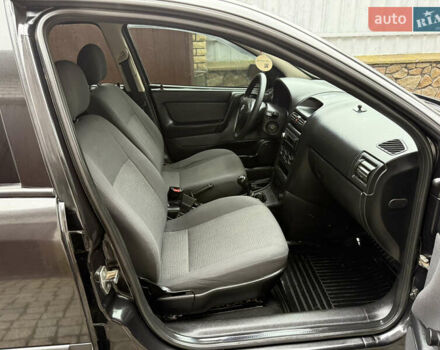 Чорний Опель Астра, об'ємом двигуна 1.4 л та пробігом 160 тис. км за 4000 $, фото 27 на Automoto.ua