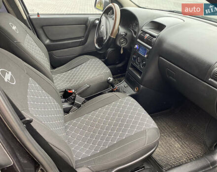 Чорний Опель Астра, об'ємом двигуна 1.36 л та пробігом 198 тис. км за 3950 $, фото 12 на Automoto.ua