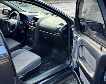 Чорний Опель Астра, об'ємом двигуна 1.4 л та пробігом 250 тис. км за 2500 $, фото 5 на Automoto.ua