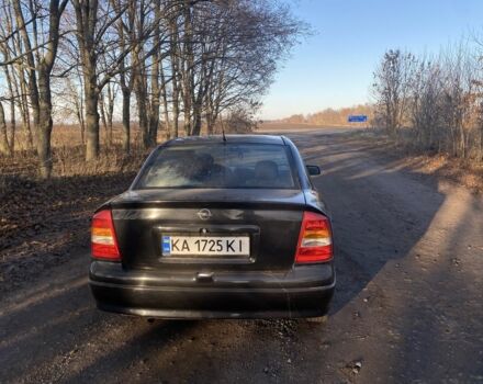 Черный Опель Астра, объемом двигателя 1.4 л и пробегом 219 тыс. км за 3400 $, фото 9 на Automoto.ua