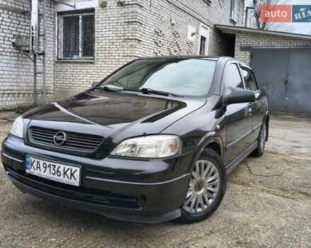 Чорний Опель Астра, об'ємом двигуна 1.4 л та пробігом 250 тис. км за 3999 $, фото 1 на Automoto.ua