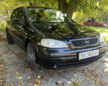 Черный Опель Астра, объемом двигателя 1.36 л и пробегом 292 тыс. км за 2500 $, фото 1 на Automoto.ua