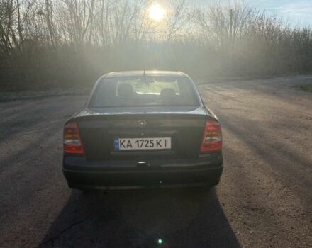 Черный Опель Астра, объемом двигателя 1.4 л и пробегом 219 тыс. км за 3400 $, фото 6 на Automoto.ua