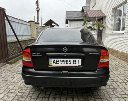 Черный Опель Астра, объемом двигателя 1.4 л и пробегом 160 тыс. км за 4000 $, фото 4 на Automoto.ua