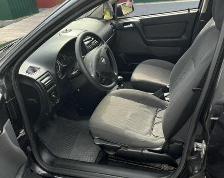 Черный Опель Астра, объемом двигателя 1.6 л и пробегом 280 тыс. км за 1906 $, фото 5 на Automoto.ua