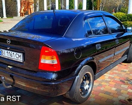 Чорний Опель Астра, об'ємом двигуна 1.6 л та пробігом 260 тис. км за 4150 $, фото 1 на Automoto.ua