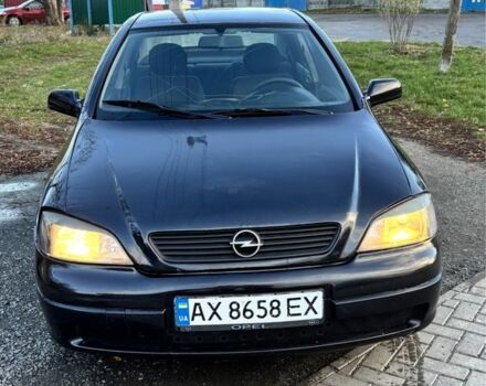 Чорний Опель Астра, об'ємом двигуна 1.4 л та пробігом 250 тис. км за 2500 $, фото 1 на Automoto.ua