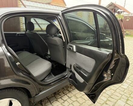 Черный Опель Астра, объемом двигателя 1.4 л и пробегом 160 тыс. км за 4000 $, фото 12 на Automoto.ua