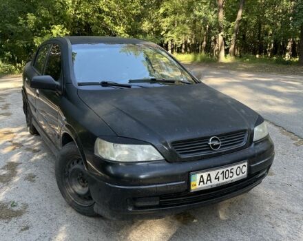 Чорний Опель Астра, об'ємом двигуна 1.6 л та пробігом 255 тис. км за 2000 $, фото 1 на Automoto.ua