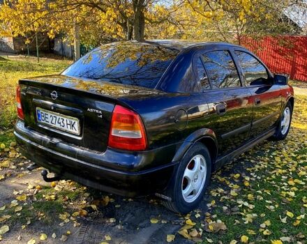 Черный Опель Астра, объемом двигателя 1.4 л и пробегом 168 тыс. км за 2450 $, фото 6 на Automoto.ua