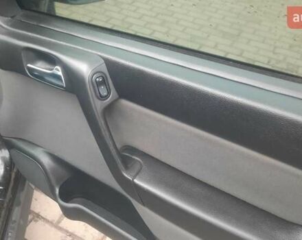 Черный Опель Астра, объемом двигателя 1.6 л и пробегом 277 тыс. км за 3400 $, фото 10 на Automoto.ua