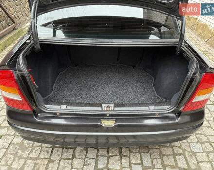 Чорний Опель Астра, об'ємом двигуна 1.4 л та пробігом 160 тис. км за 4000 $, фото 21 на Automoto.ua