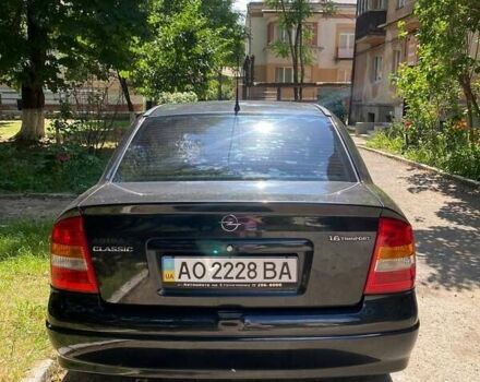 Черный Опель Астра, объемом двигателя 1.67 л и пробегом 169 тыс. км за 3800 $, фото 1 на Automoto.ua