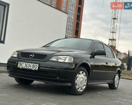 Черный Опель Астра, объемом двигателя 1.4 л и пробегом 216 тыс. км за 3999 $, фото 13 на Automoto.ua